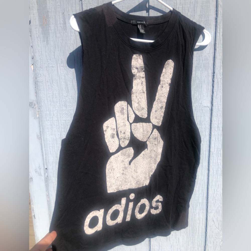 Forever 21 graphic tee